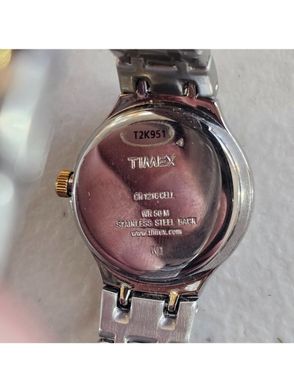 Timex Indiglo WR 50M Quartz Watch Two Tone w/ Date Working Needs Service - Picture 7 of 9